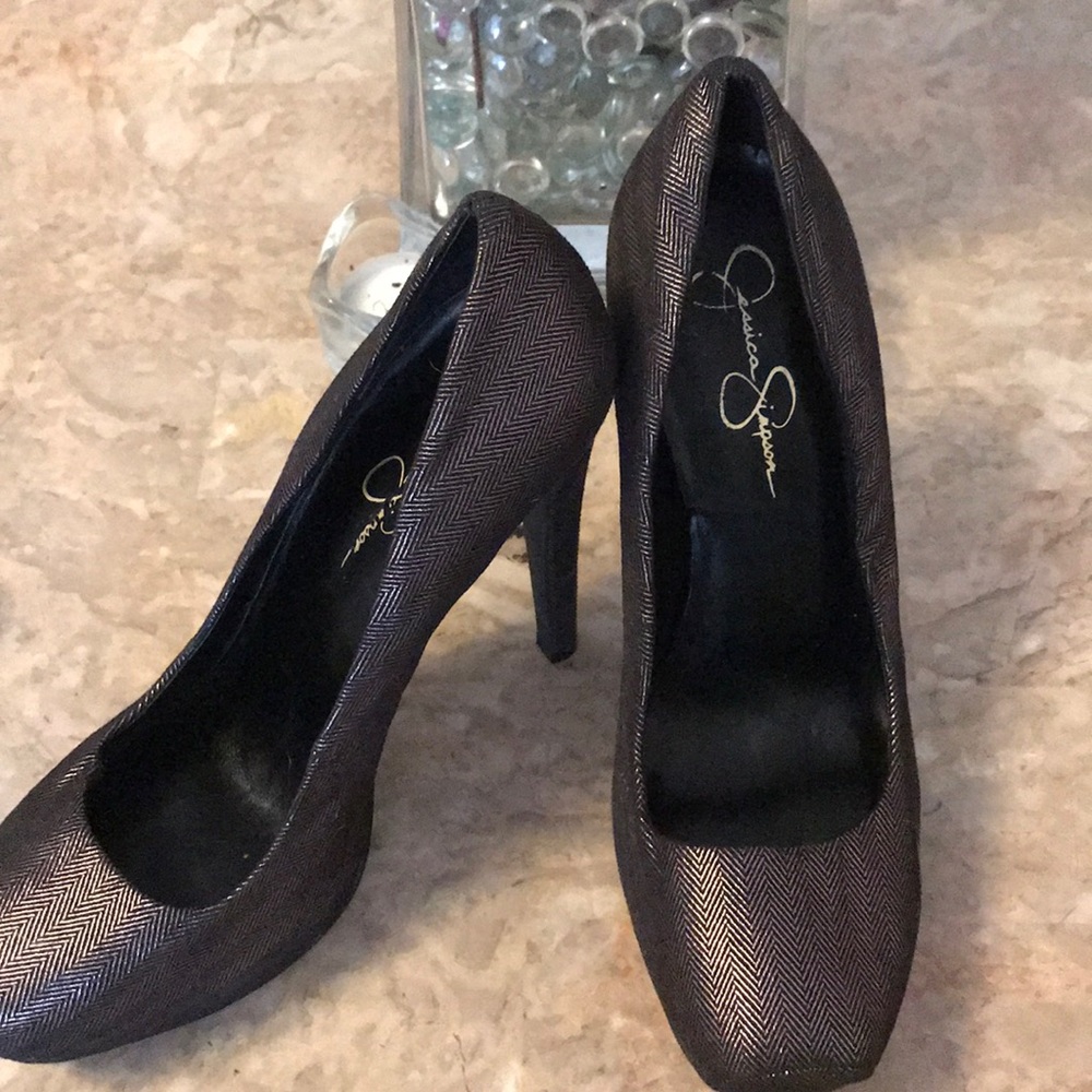 Jessica Simpson Pumps